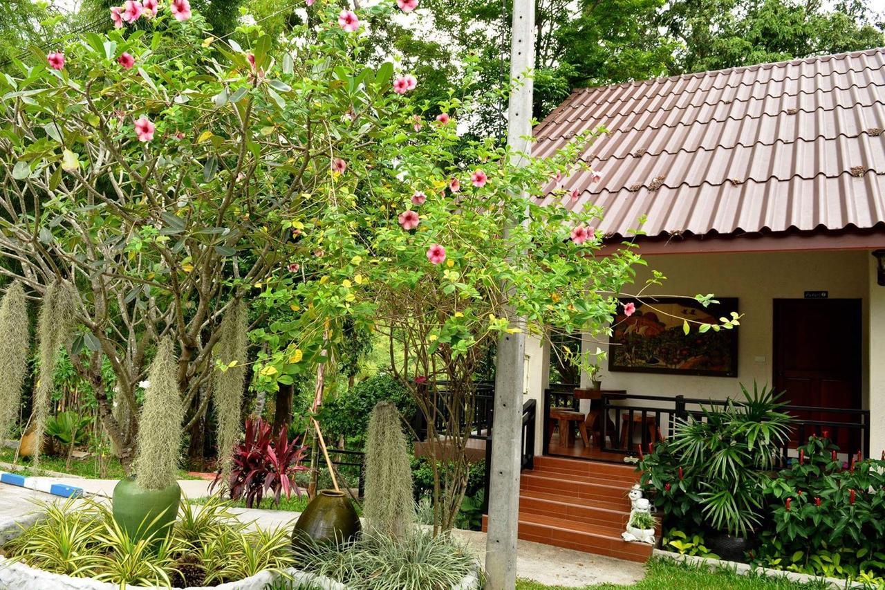 Silver Garden Resort Suan Phueng Exterior foto